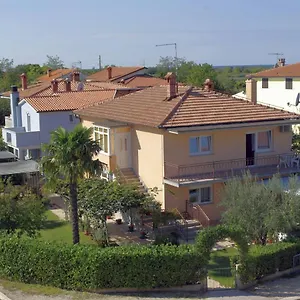 apartments-rooms-barbara.in-istria.net/